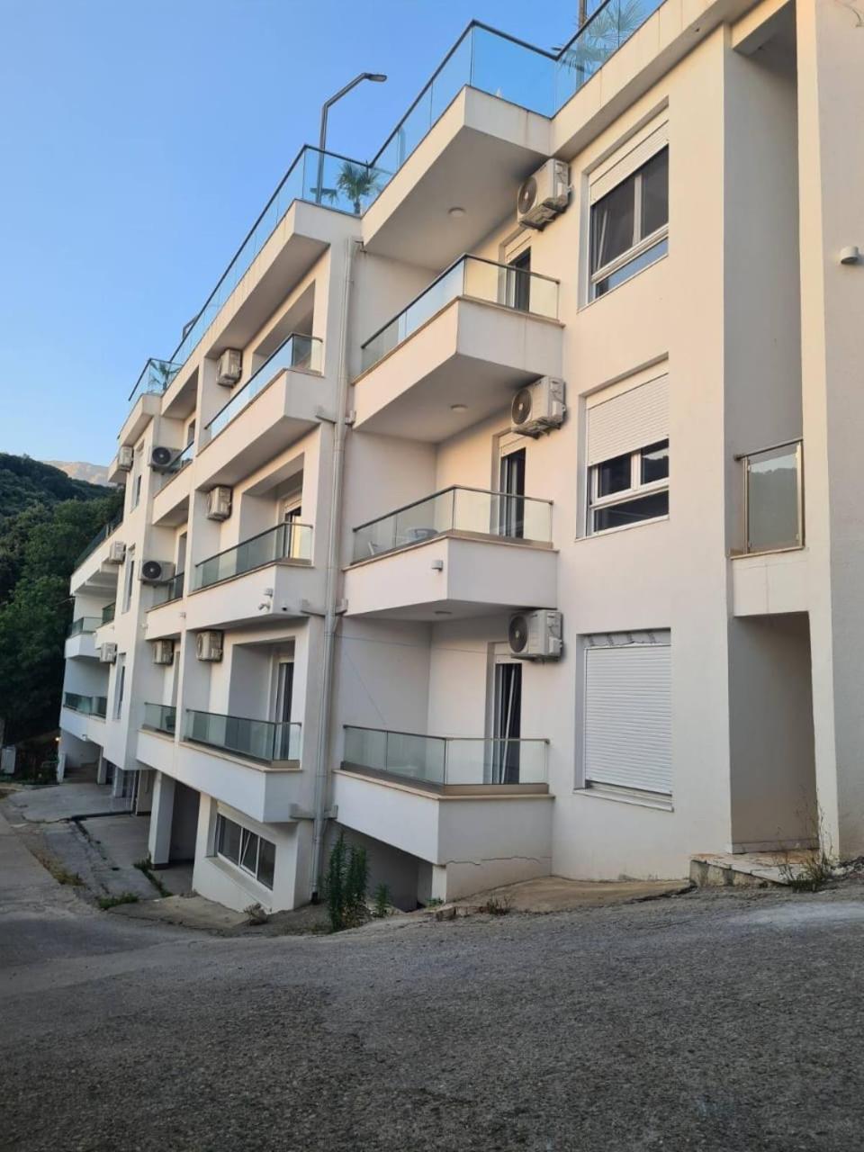 Mekic Apartment
